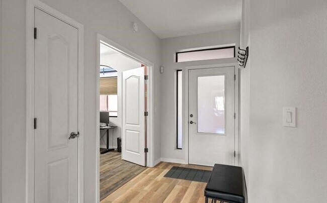Building Photo - 4525 N 22nd St