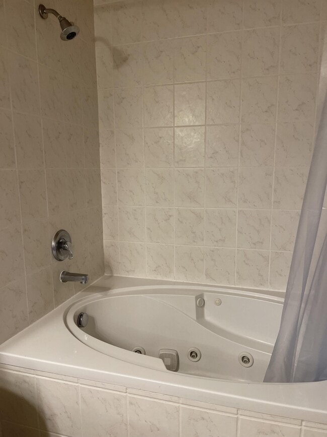 Building Photo - 2821 Rigden Pkwy