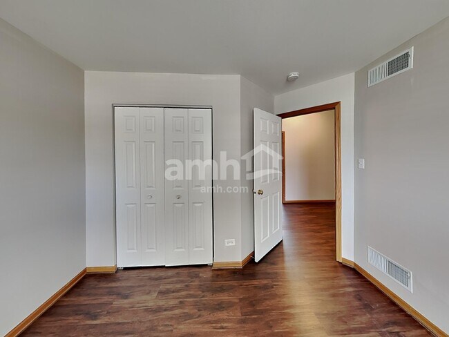 Building Photo - 1304 Partridge Dr