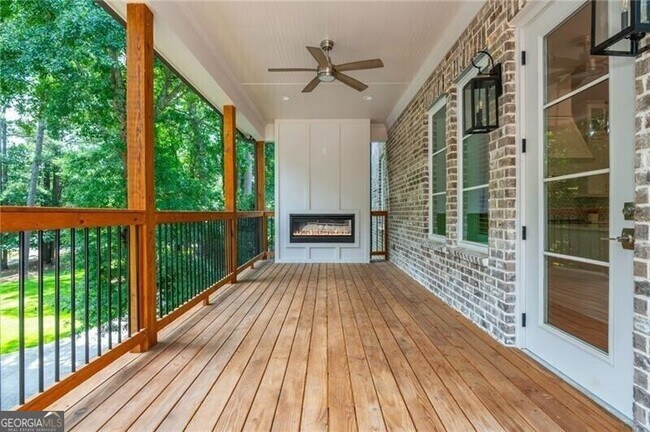 Building Photo - 1169 Dorby Park Dr NE