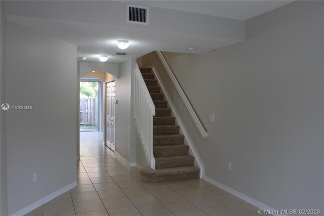 Building Photo - 2151 Siena Terrace