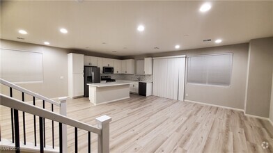 Building Photo - 8907 Deer Isle St