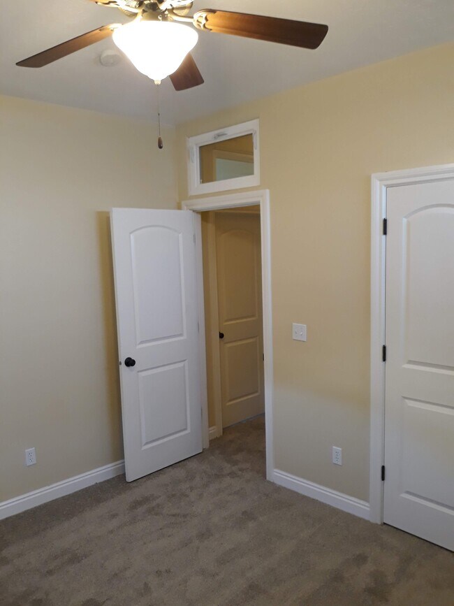 Building Photo - 2342 W 1775 N