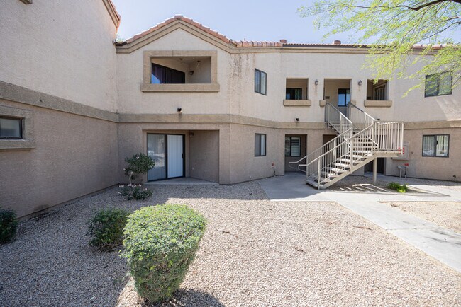 Building Photo - 1287 N Alma School Rd