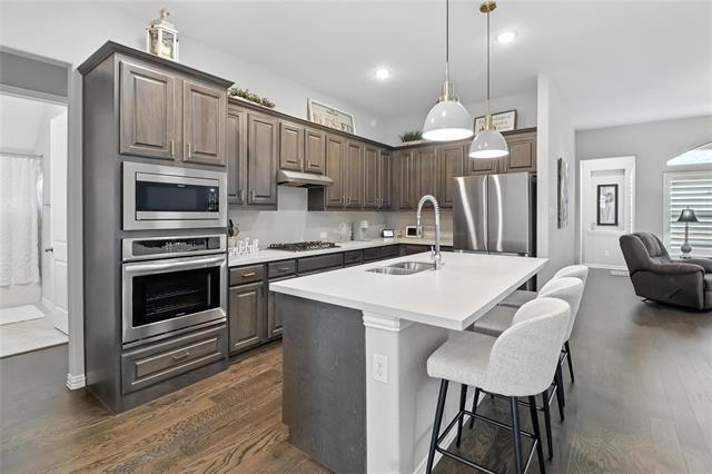 Building Photo - 5512 Pebble Dr