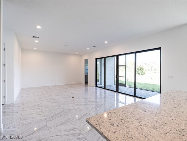 Building Photo - 20123 Camellia Crosse Ln