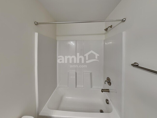 Building Photo - 2144 Laurel Walk Ln