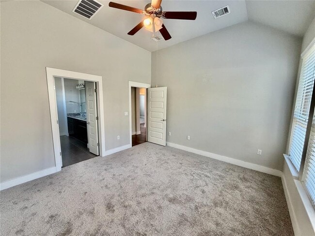 Building Photo - 14713 Stillman Bnd