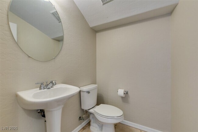 Building Photo - 2531 Findlater St