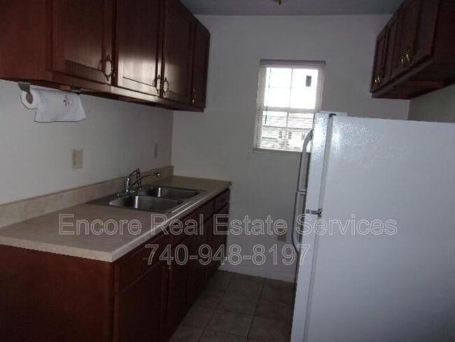 Building Photo - 533 New Haven Ct