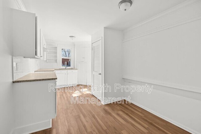 Building Photo - 2017 48th Street Ensley