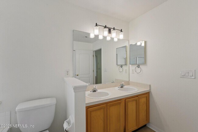 Building Photo - 350 Turtle Dove Dr