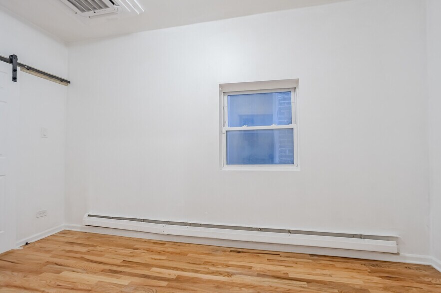 Building Photo - 1420 N Campbell Ave