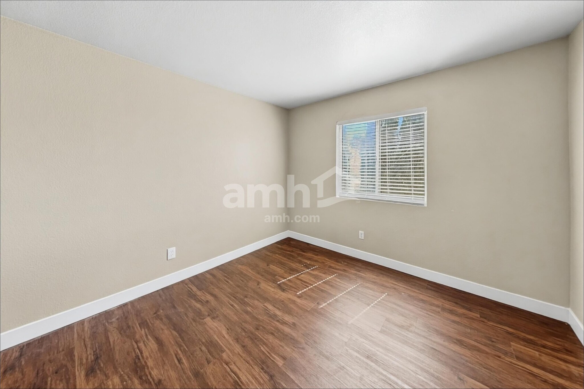 Building Photo - 9084 Tiger Shale Way
