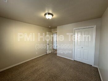 Building Photo - 2510 Charleston Ave