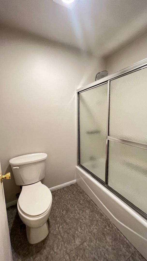 Building Photo - Charming 4 Bed 3 Bath Brea Townhome with P...