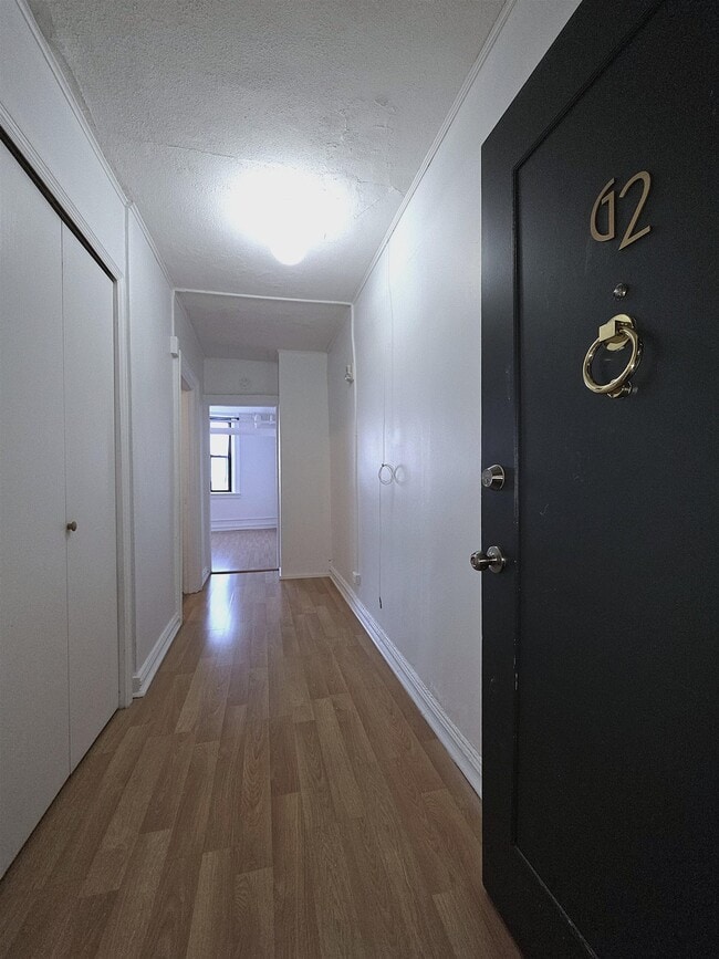 Building Photo - 1055 JFK Blvd E