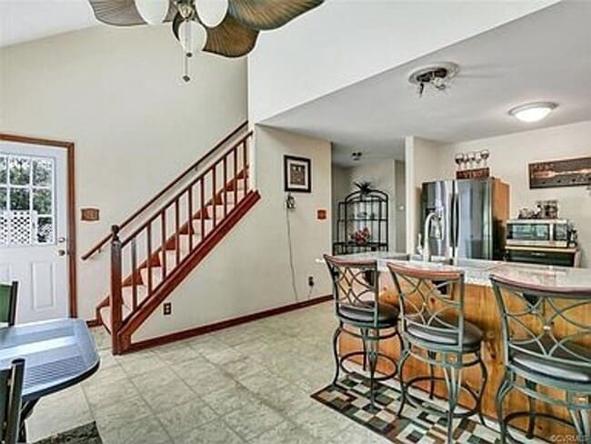 Building Photo - 3 Bed 2.5 bath Deer Run Subdivision-Chesterfield