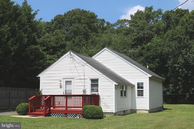 Building Photo - 392 Lafferty Ln