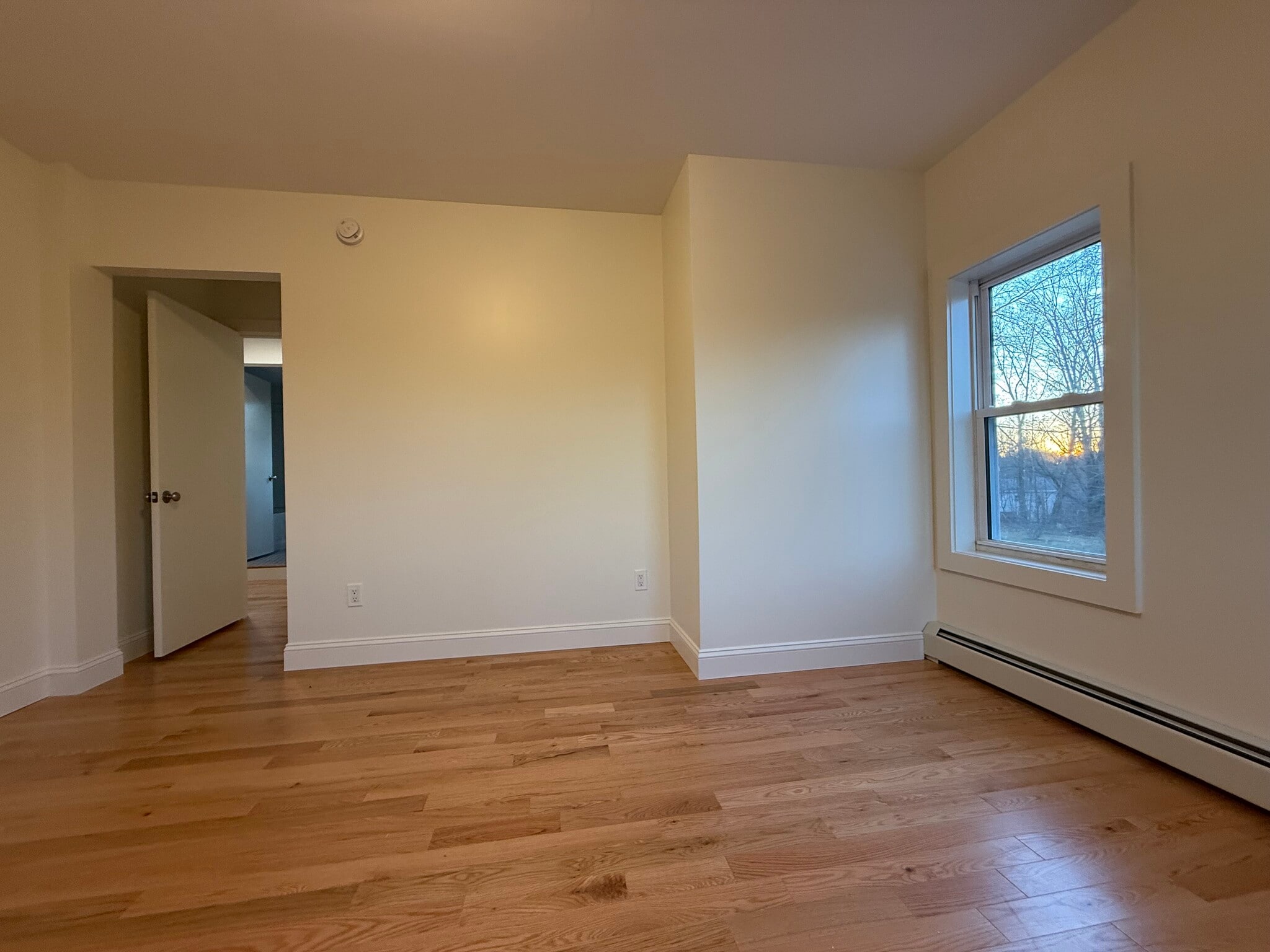 Building Photo - 35 Grant St