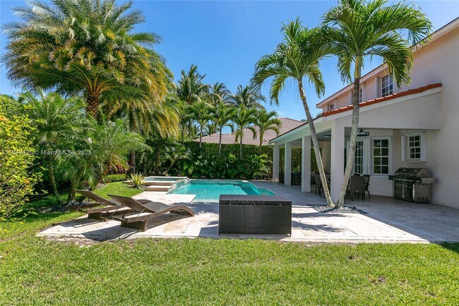 Building Photo - 2564 Jardin Ct