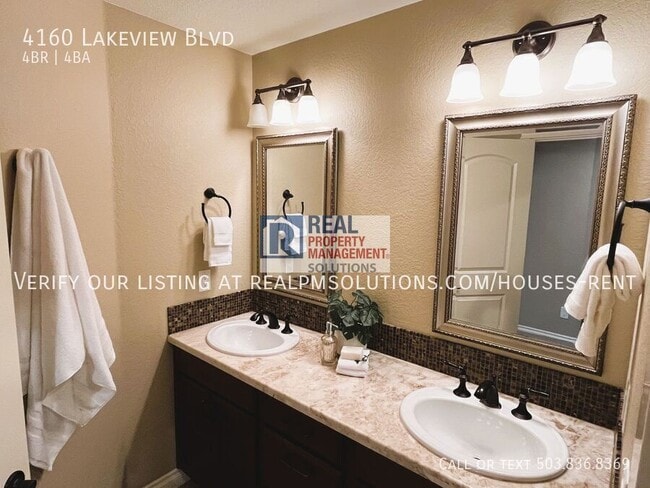 Building Photo - 4160 Lakeview Blvd