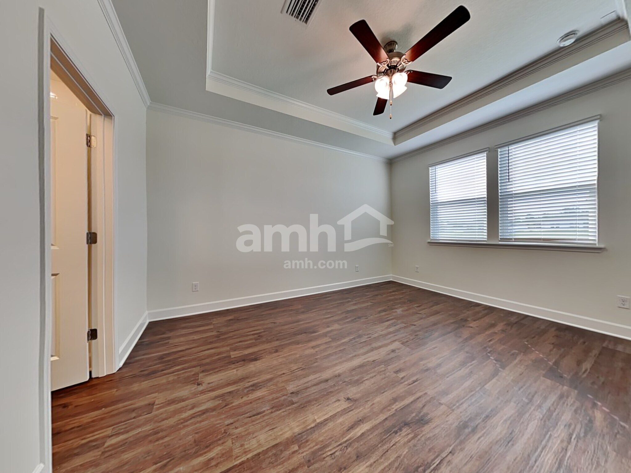 Building Photo - 963 Tan Tara Trl