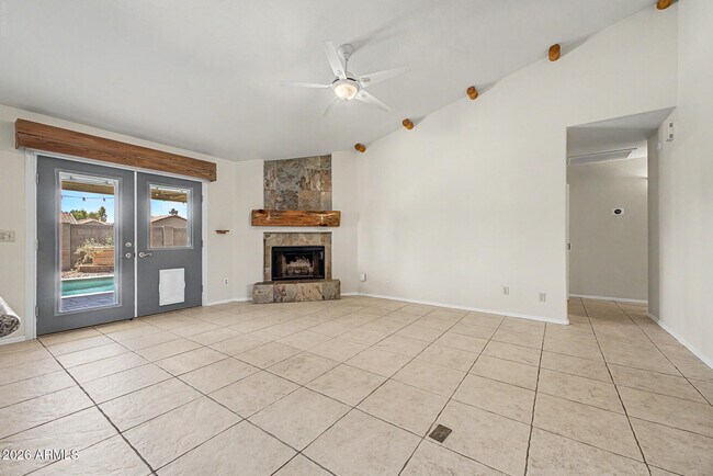 Building Photo - 1291 W Butler Dr