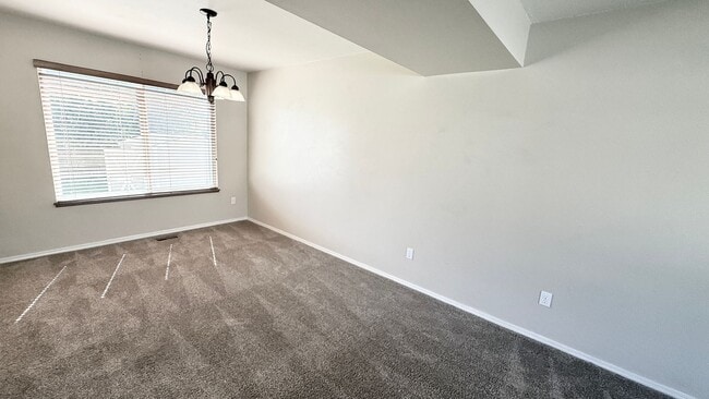 Building Photo - STOP LOOKING, YOU FOUND YOUR NEXT HOME!