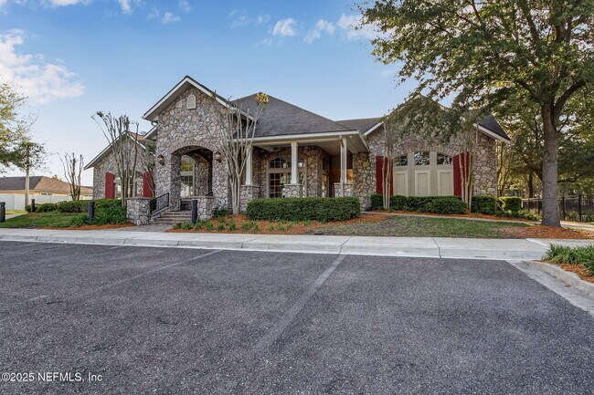 Building Photo - 3356 Canyon Falls Dr