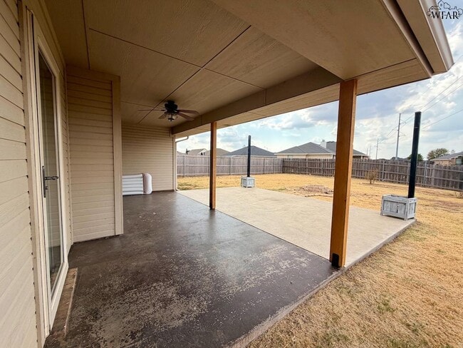 Building Photo - 5440 Carlson St