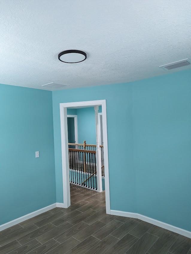 Building Photo - 2010 Seminole Blvd S