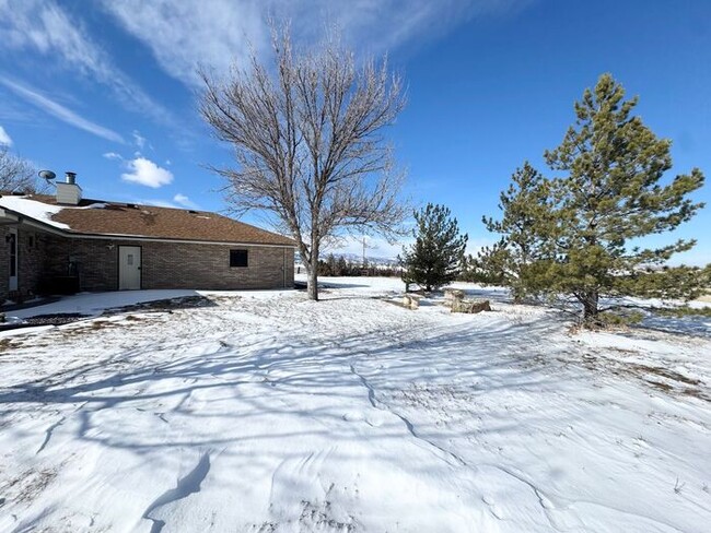 Building Photo - Beautiful Horse Property with Outbuildings...