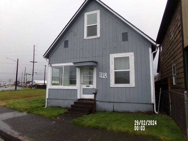 Primary Photo - 4bd 1ba Home