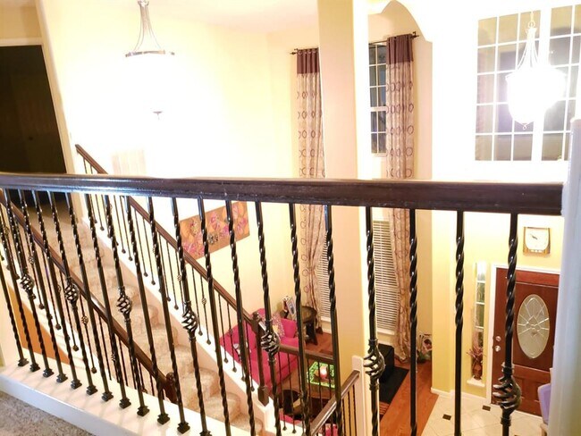Building Photo - 5406 Everhart Manor Ln