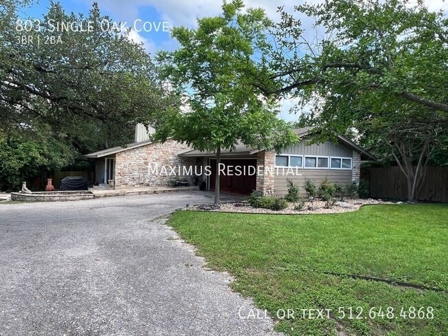 Building Photo - 803 Single Oak Cove