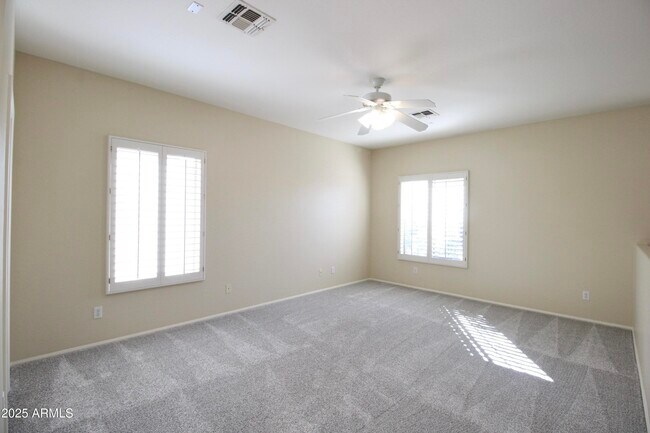 Building Photo - 16803 N 50th Way