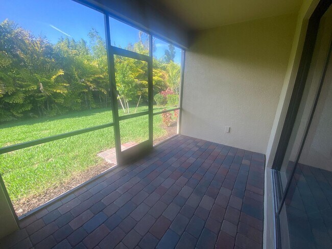 Building Photo - 15220 Cortona Wy