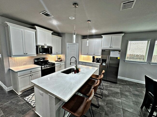 Building Photo - 21822 Rose Maris Ln