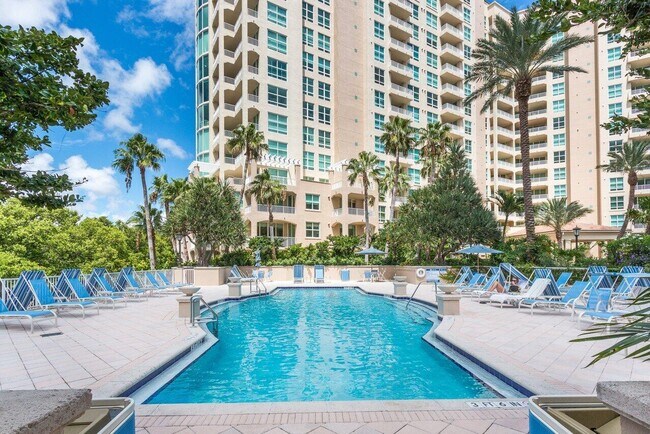 Building Photo - 3720 S Ocean Blvd