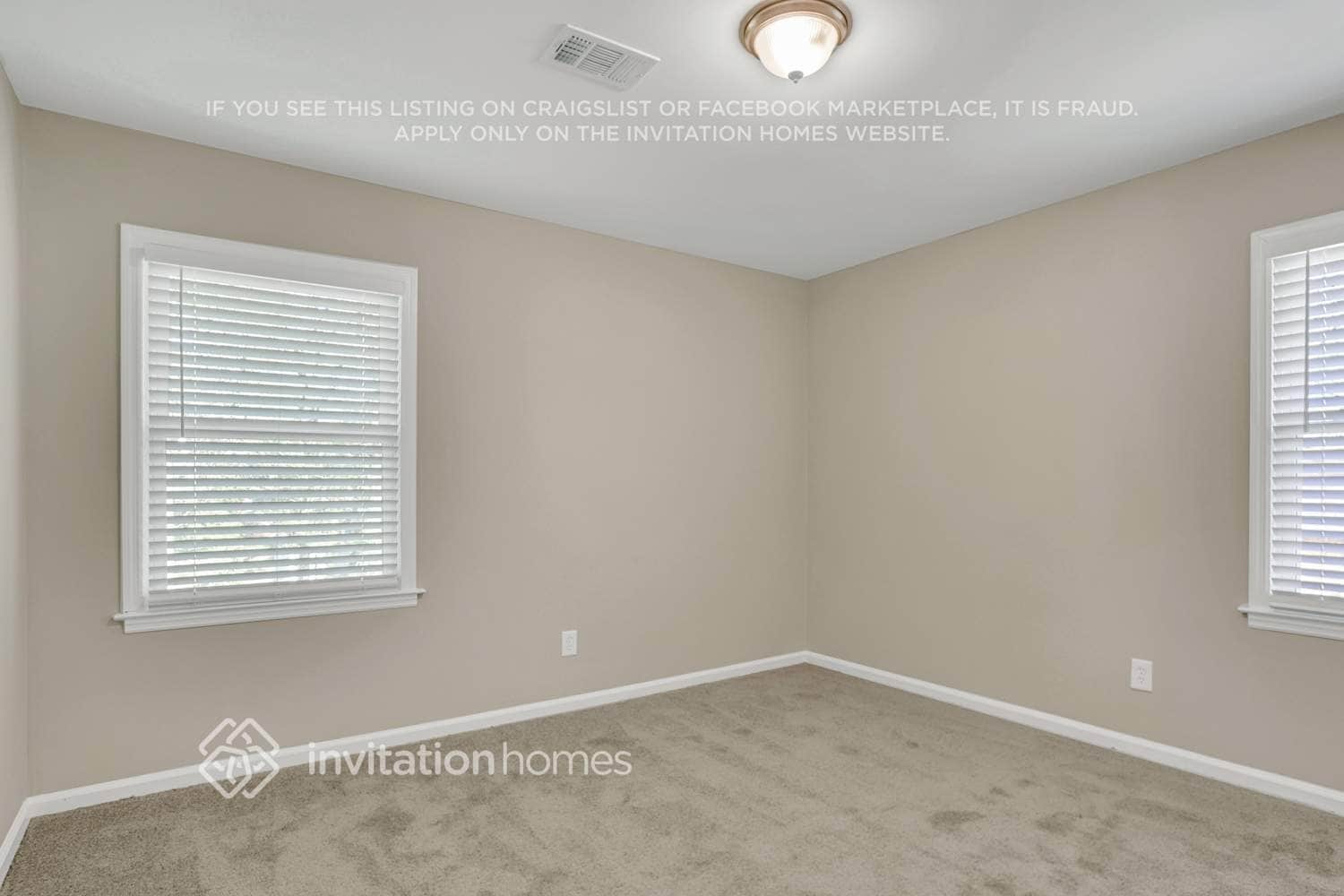 Building Photo - 4252 Hambrick Way