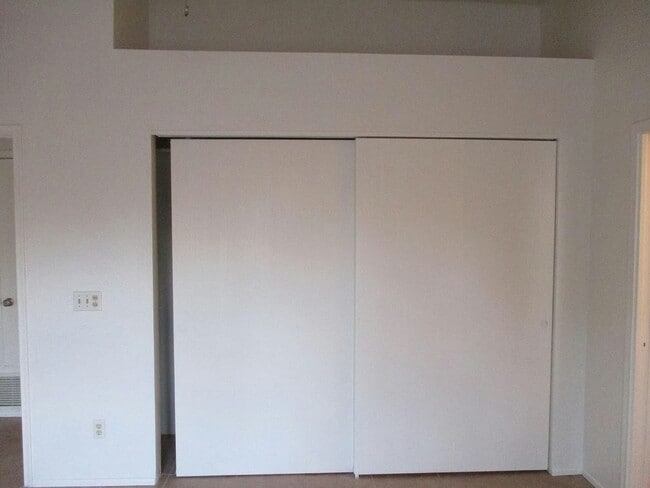 Building Photo - 2774 W Firebrook Rd