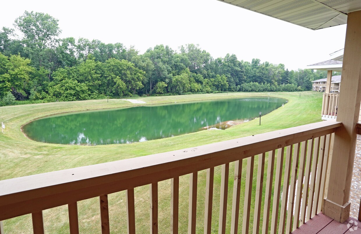 Canterbury Creek Apartments Green Bay