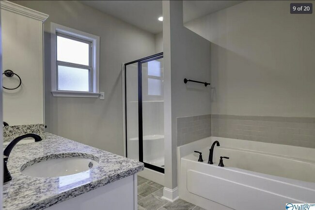 Building Photo - 115 Elledge Farm Dr