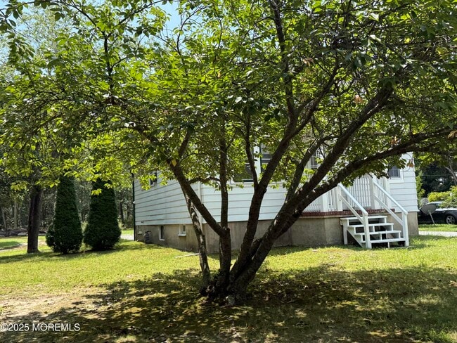 Building Photo - 155 Wells Mills Rd