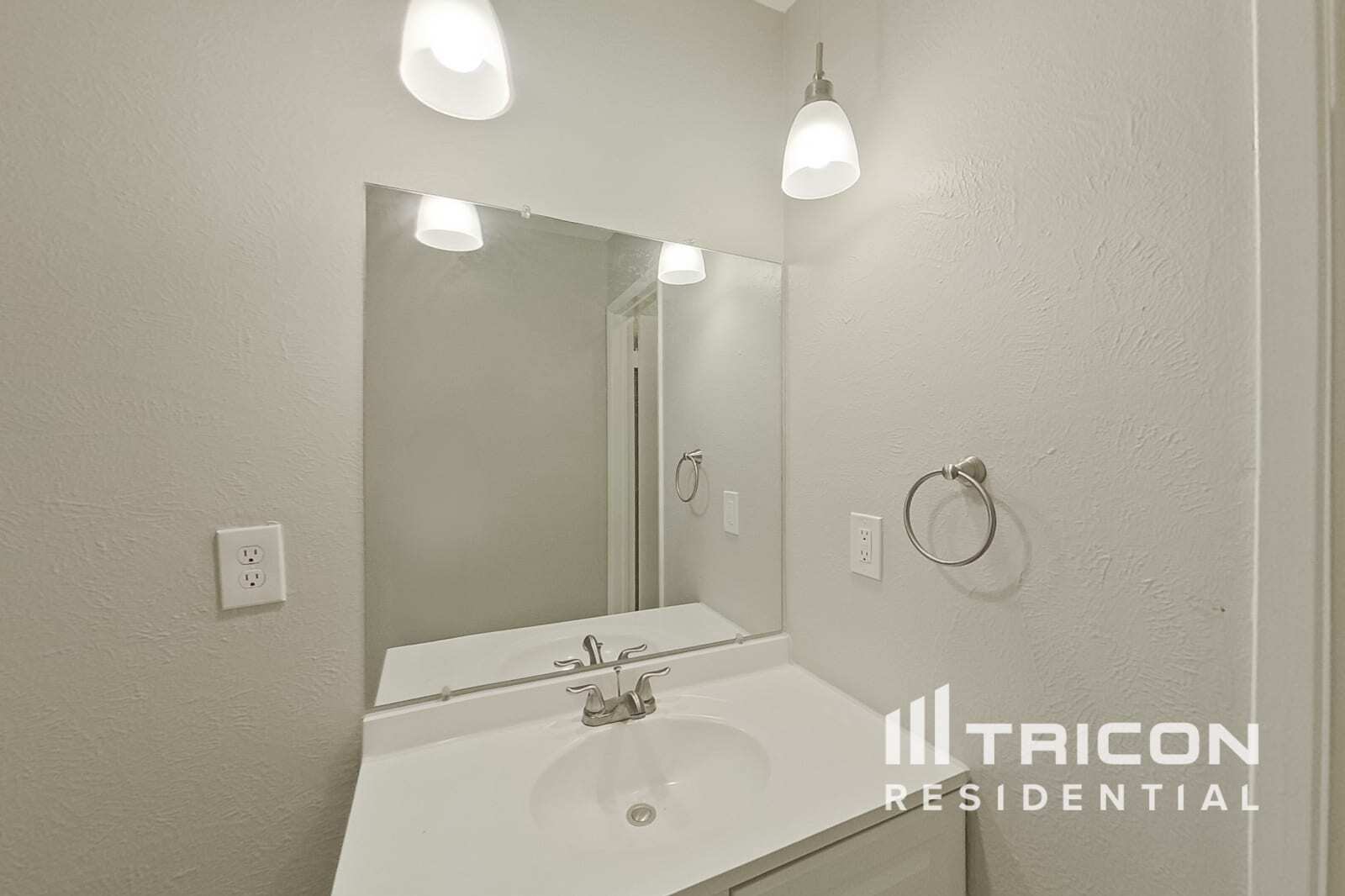 Building Photo - 4208 Sweetgum Way