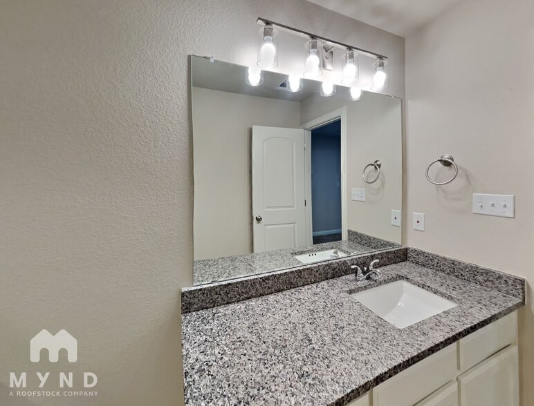 Building Photo - 773 Rolling Terrace Cir