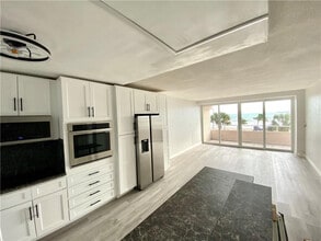 Building Photo - 345 N Fort Lauderdale Beach Blvd
