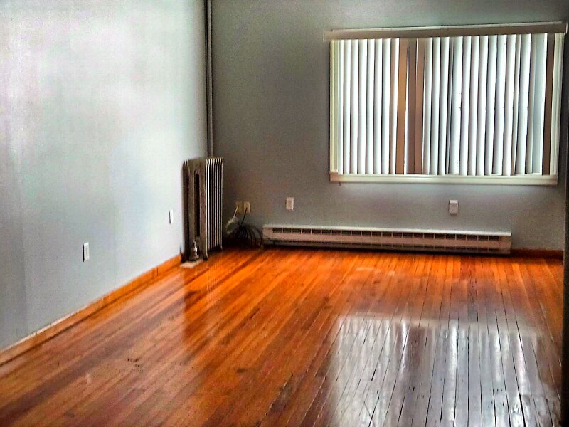 Building Photo - 400 Chestnut St