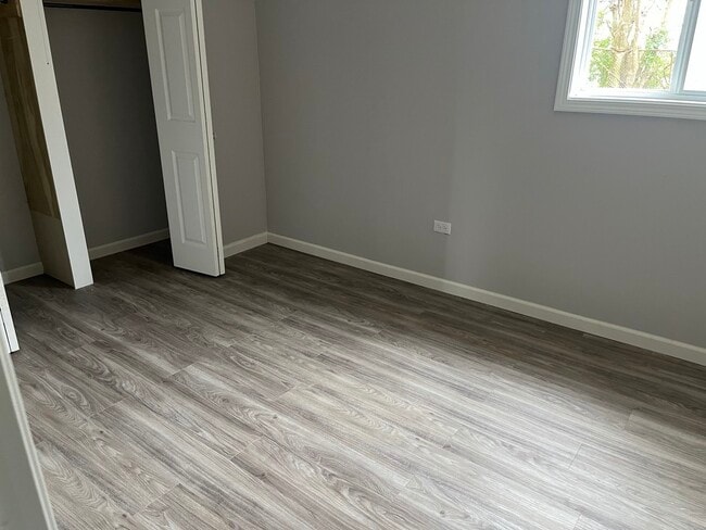 Building Photo - 1918 Ashland Ave